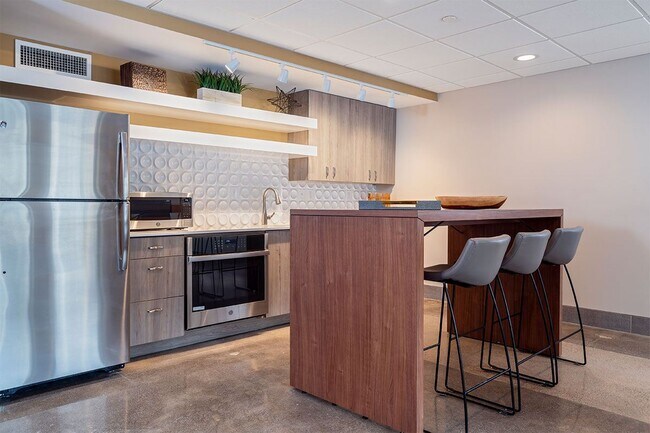 Capitol View Apartments