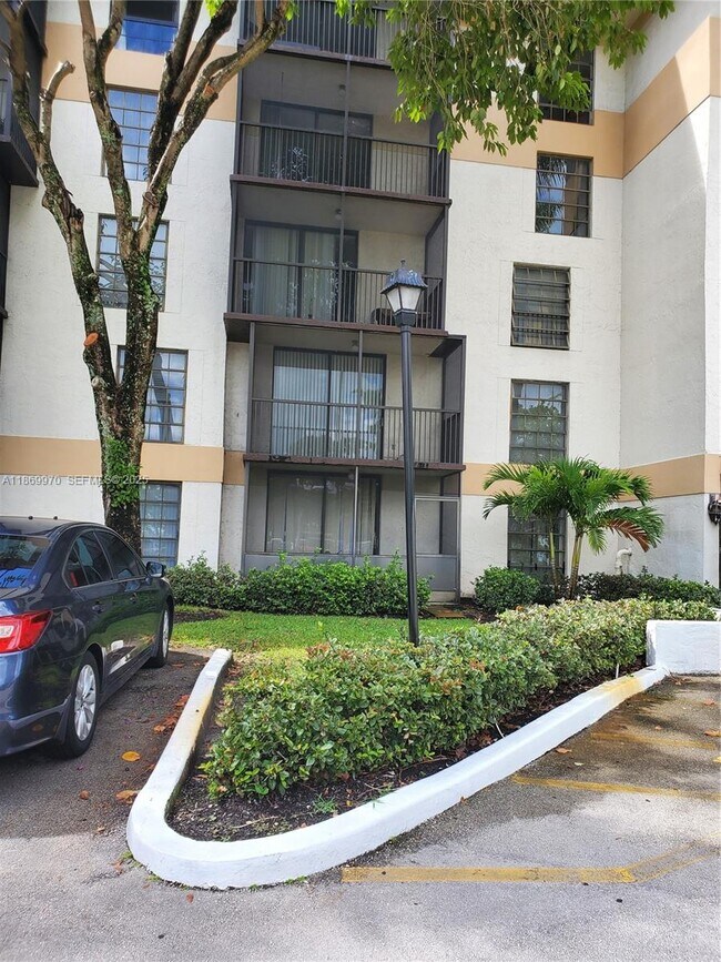 Photo - 5550 NW 44th St Unit 111B