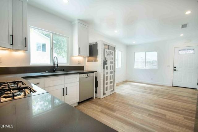 Photo - 2276 Ewing St