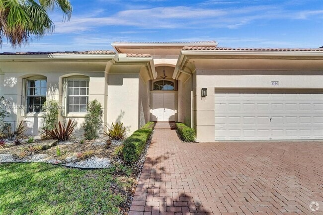 Building Photo - 3360 SW 195th Terrace Rental