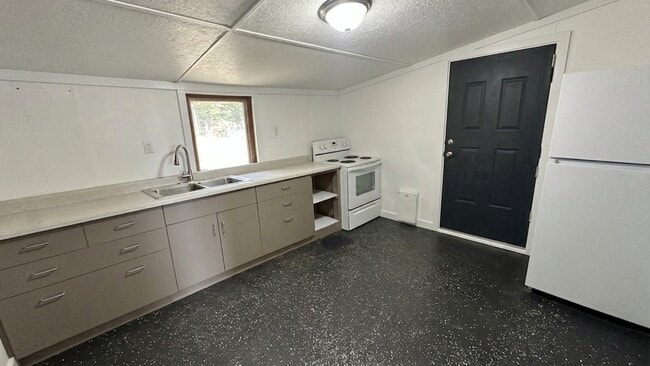 Photo - 1726 E 2nd Ave