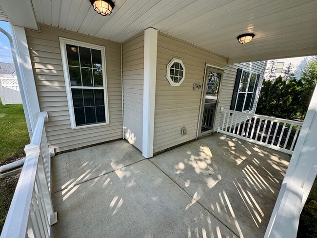 Photo - 5978 McCotter Rd