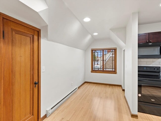 Photo - 700 Macon Ave Unit 700Macon Ave E