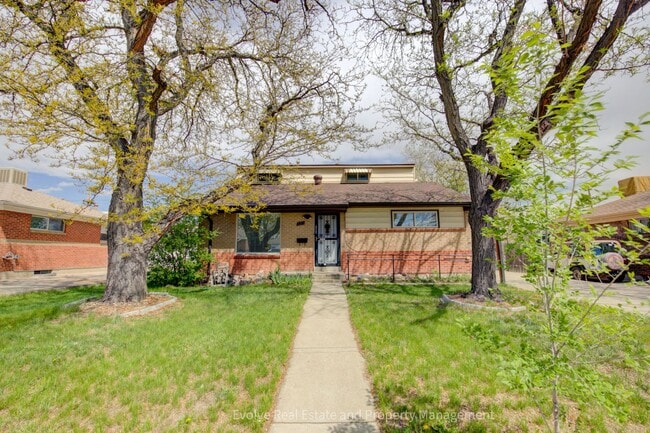 Evolve Real Estate: Welcome to This Spacio... - Evolve Real Estate: Welcome to This Spacio... Casa