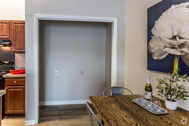 Dining room with W/D hook up