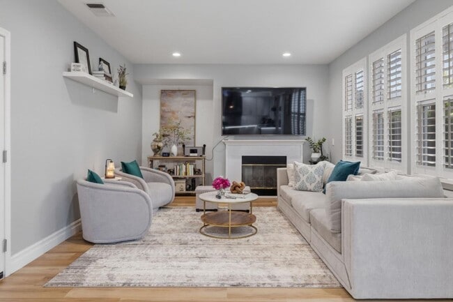 Photo - Spacious Detached Home in the Basking Ridge Community