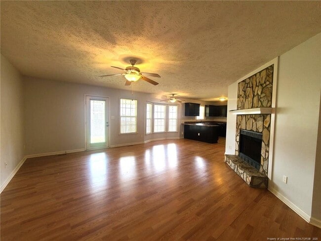 Photo - 6521 Applewhite Rd