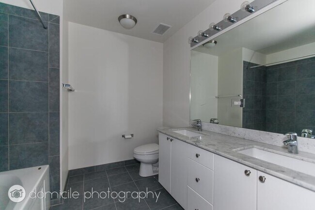 Photo - 2 bedroom in Chicago IL 60607 Unit 3619