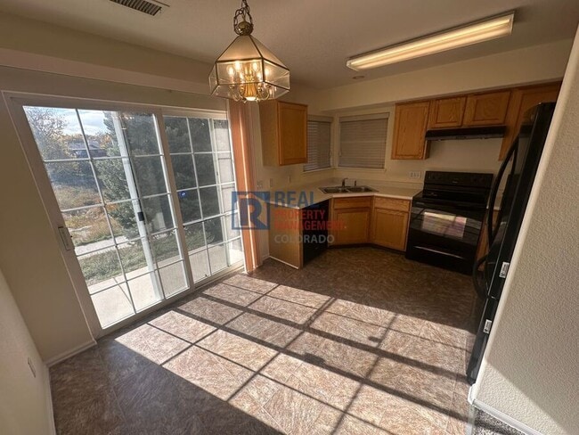 Photo - 1381 S Cathay Ct