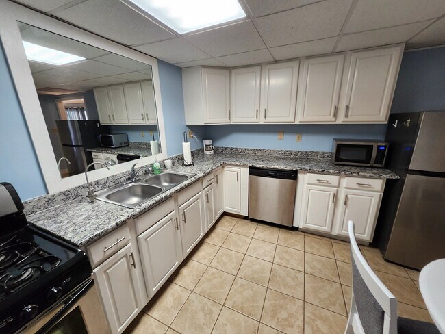 Photo - 5 St Andrews Rd Unit Basement Apartment