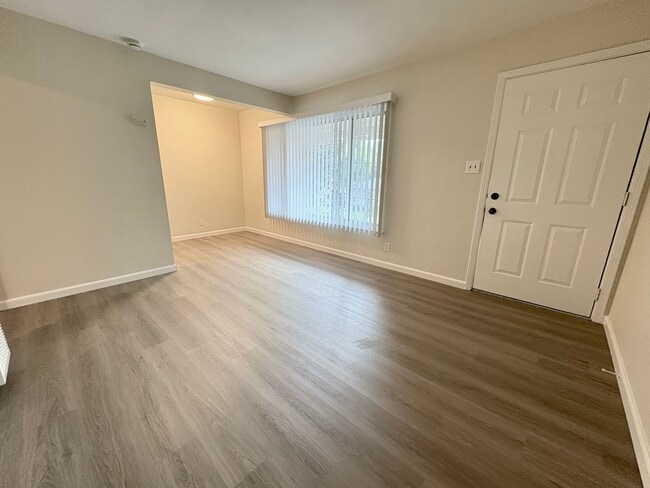 Photo - 1001 Madera Ave Unit 1001 Madera Avenue 3 Menlo Park CA 94025