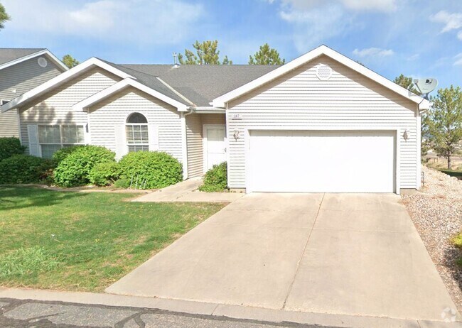Building Photo - Cozy 3 Bedroom Cedar City Home