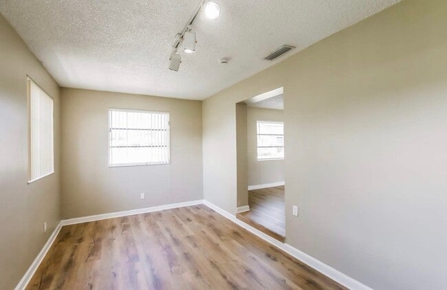 Photo - 3011 SW 97th Ct