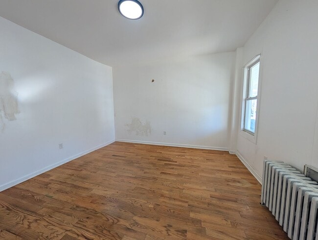 Photo - 45 2nd Ave Unit B