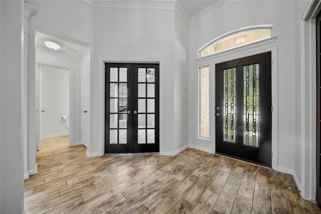 Photo - 14 Beauty Bower Pl