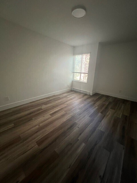 Unit #304 at Cumberland Park Apartments – Affordable 2nd Floor Comfort in Guildford
