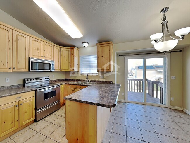 Photo - 1496 N 2150 W