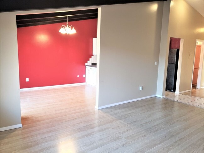 Photo - 1346 Millcreek Dr Unidad 4