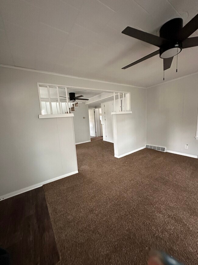 Photo - 308 Pearl St