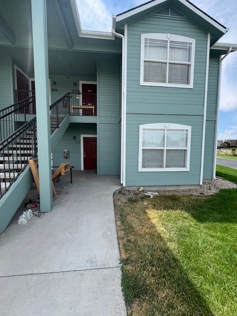 Building Photo - 2 bed 1 bath near NNU and close to downtow... Rental