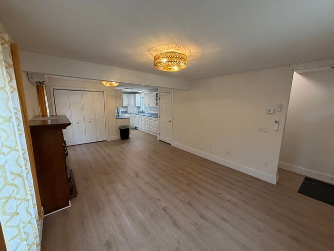 Photo - 27 Flint Pond Dr