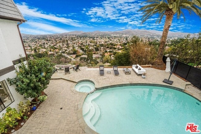 Photo - 3485 Ridgeford Dr