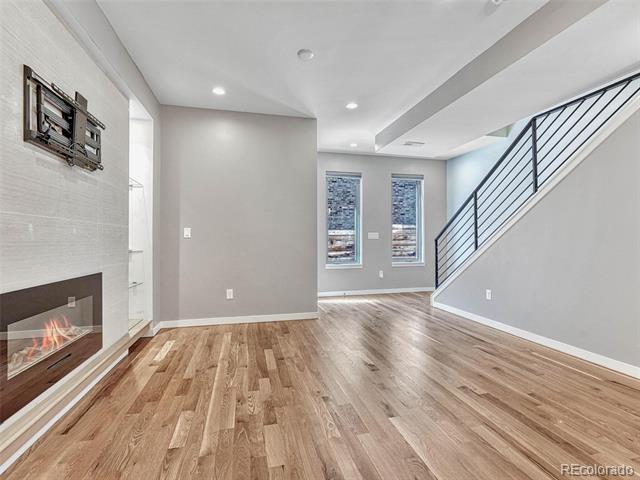 2625 W 25th Ave