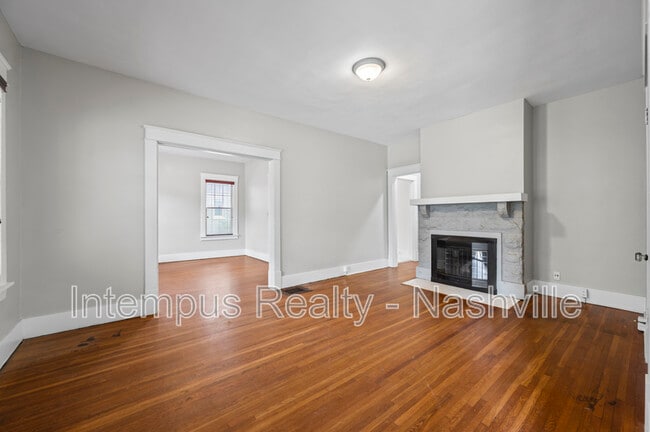 Photo - 1508 Gale Ln