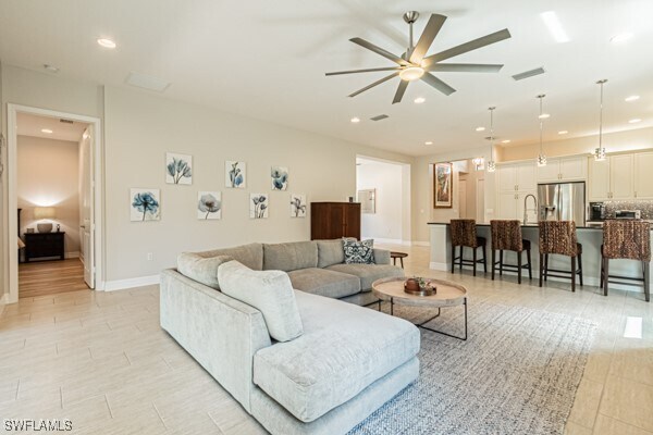 Photo - 3471 Pacific Dr