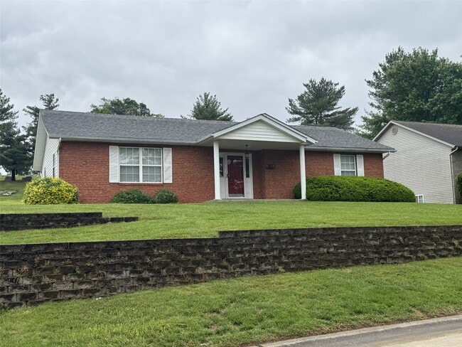 Building Photo - 102 S Riebeling St