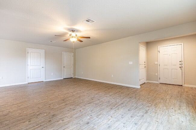 Photo - 10322 Relic Oaks