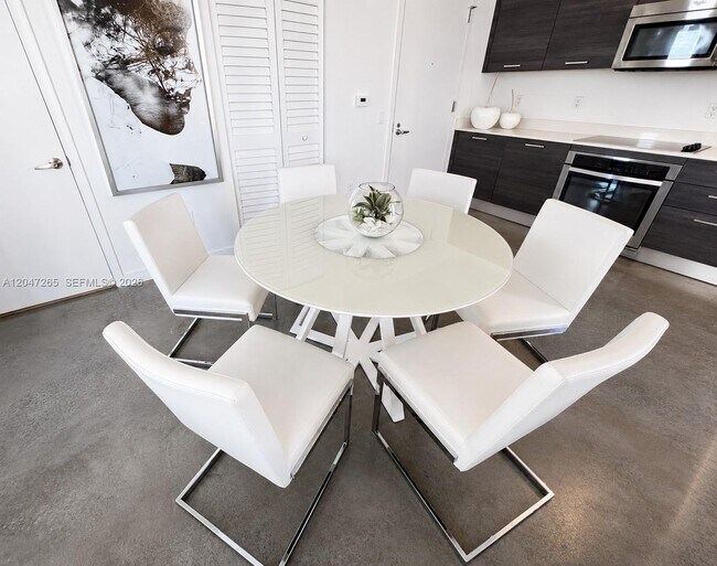 151 SE 1st St Unit 1602