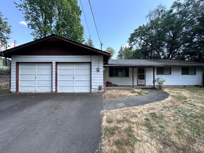 Photo - Lewis & Clark Graduate/Law Students ONLY Unit Room 2