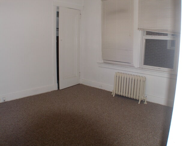 Photo - 2201 Pittock St Unit Appartment
