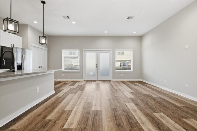 Photo - 417 Stonework Sage Ln