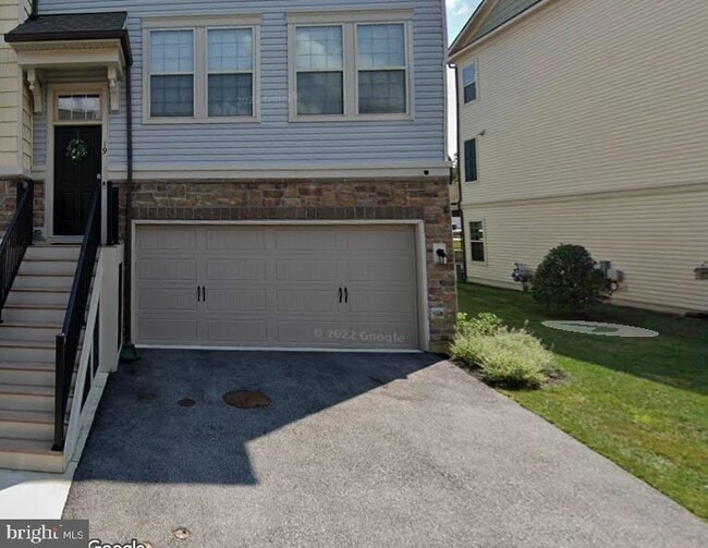 Photo - 19 Eagle Ln Townhome