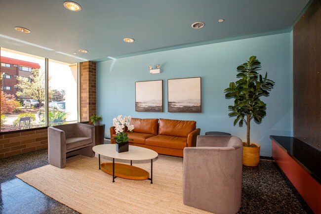 Vestíbulo - The BlueStem