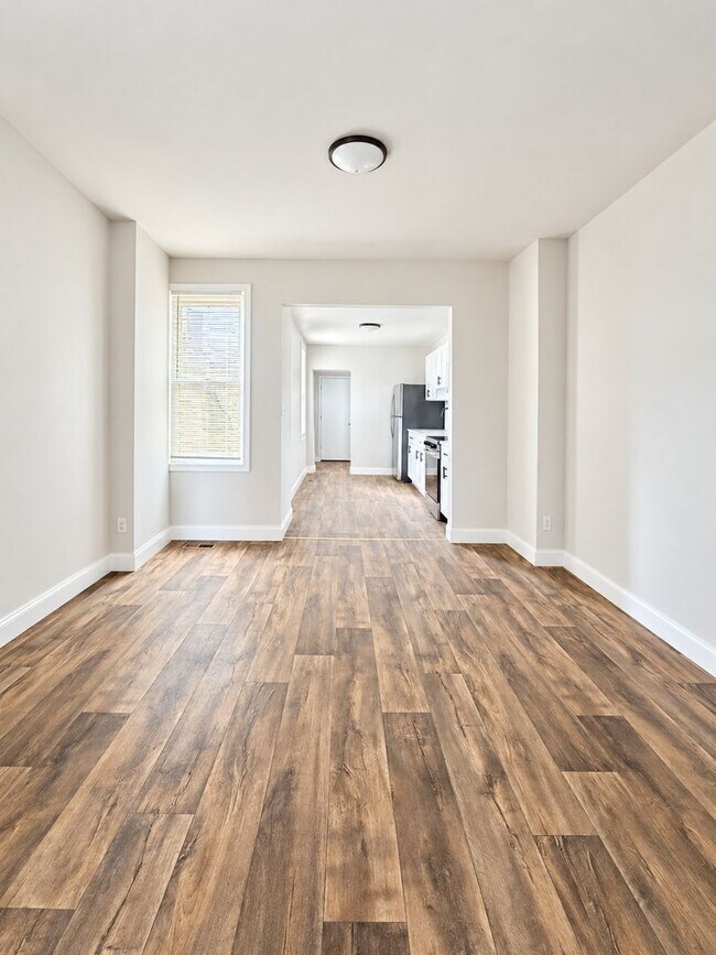 Comfort Comes Standard: 3 Bedrooms, Central AC, Laundry & Pets Welcome