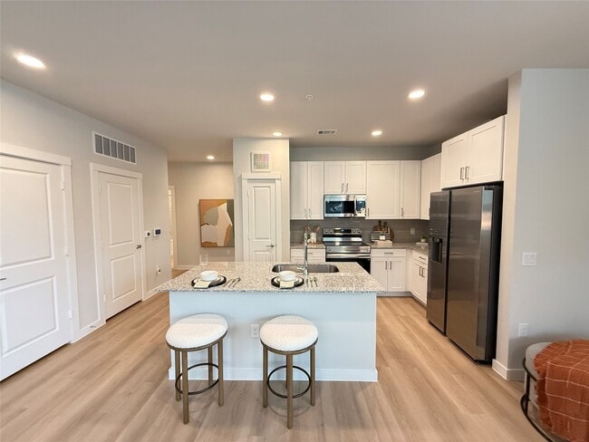 Photo - 3409 Brinkman St Unidad B3.2205