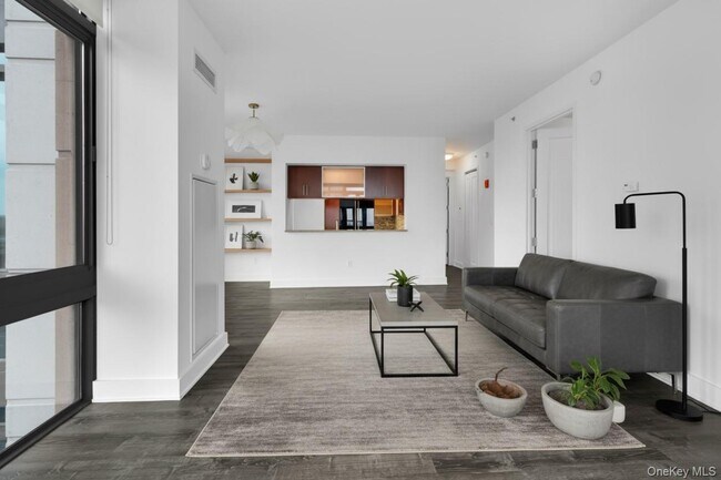 Photo - 175 Huguenot St Unit 1106