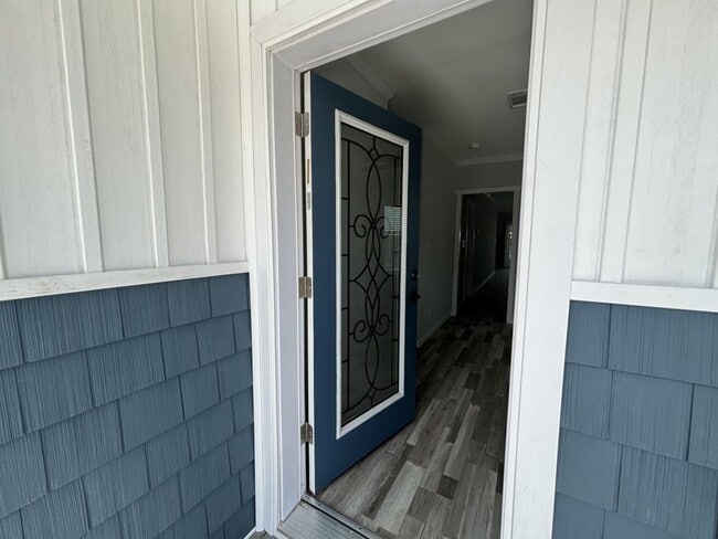 Building Photo - 2873 Wild Horse Rd