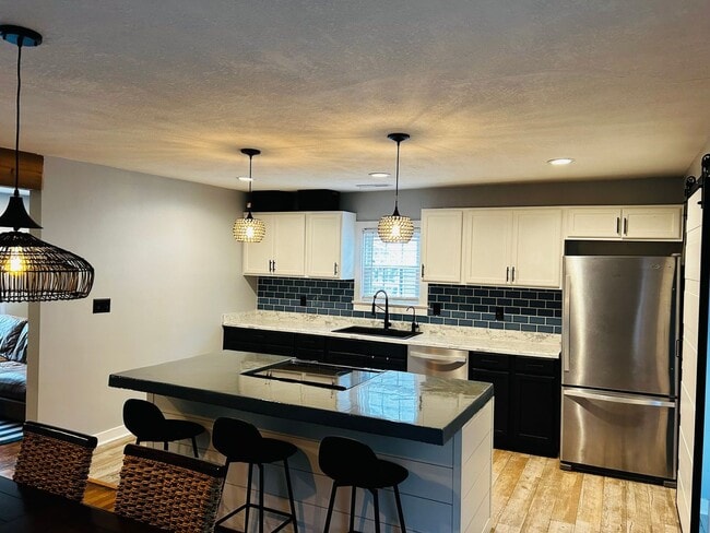 Photo - 1720 S Garrison Ave