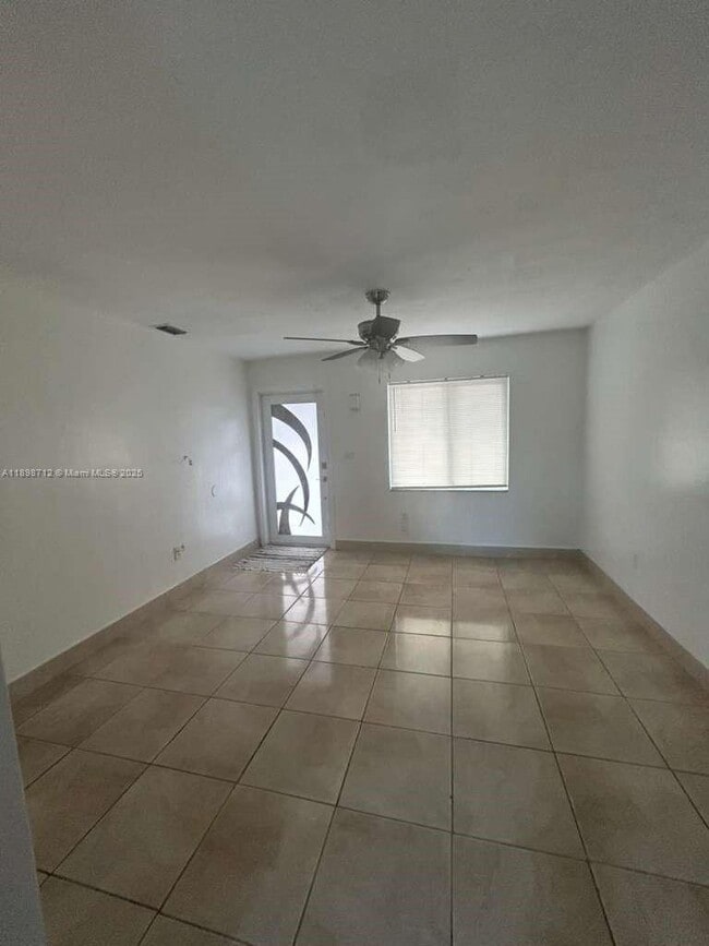 Photo - 1907 SW 99th Terrace