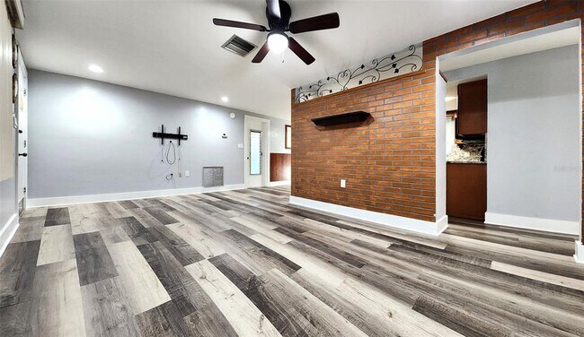 Photo - 3629 Bedford St