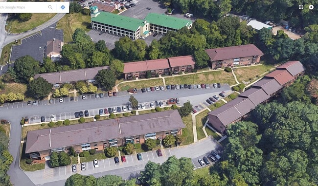 Photo - 1016 W Baltimore Pike Unit E22