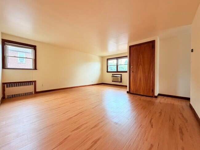 Photo - 99 1st Ave