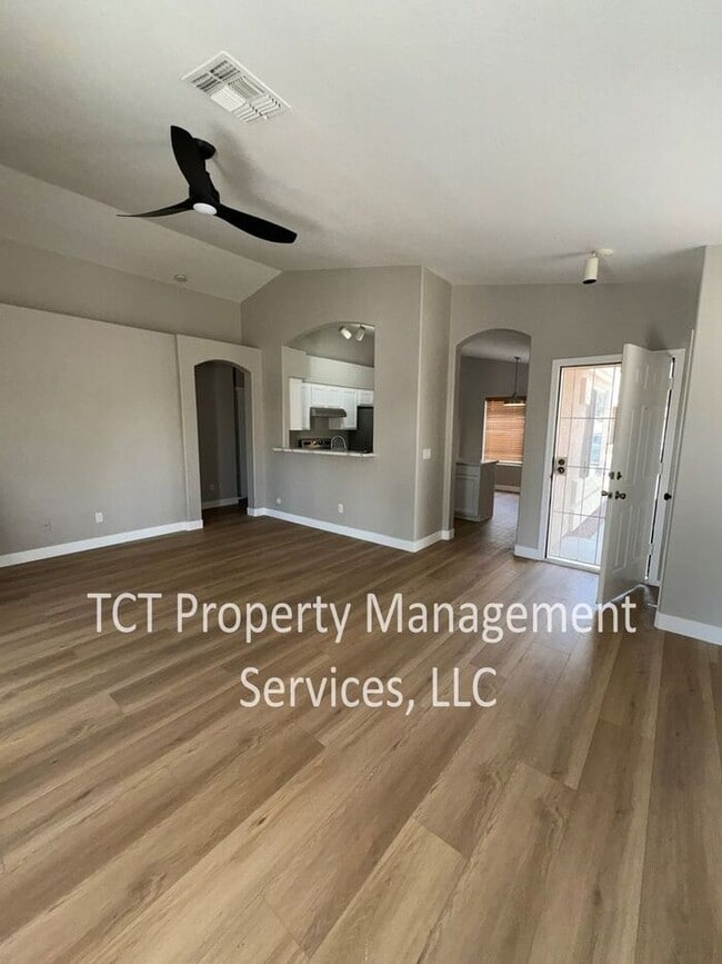 Photo - Updated Rent-Ready Home in Gilbert!