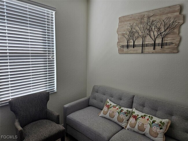 Photo - 10399 Prato Dr