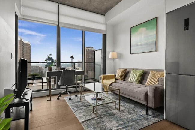 Building Photo - 620-610 10 Ave SW Unit ID1346025P