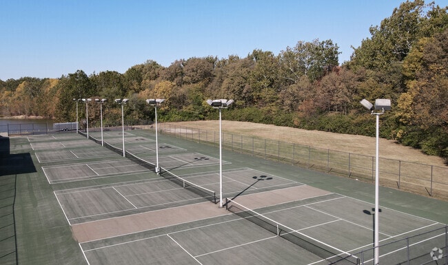 Enjoy Tennis and Pickleball Courts for Friendly Competition